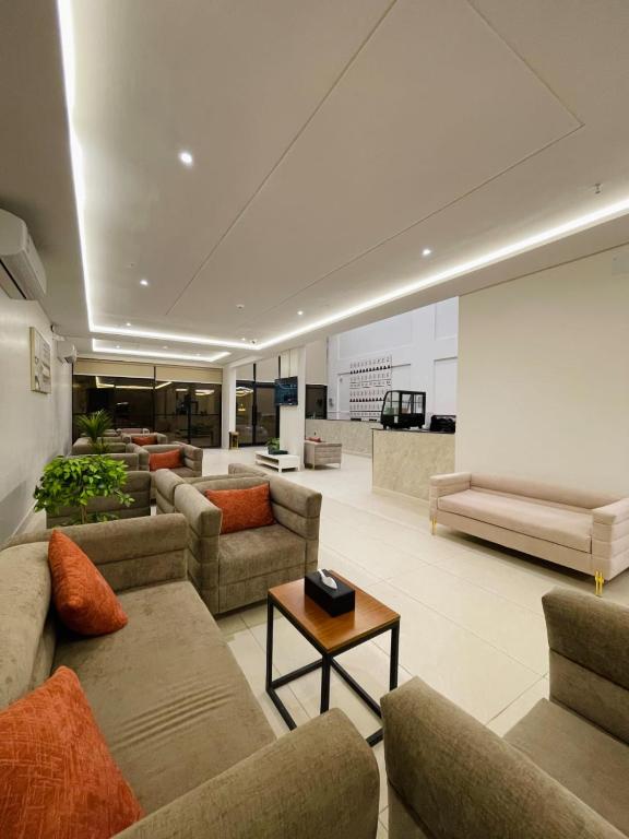 شقق كالم للشقق المخدومه 4